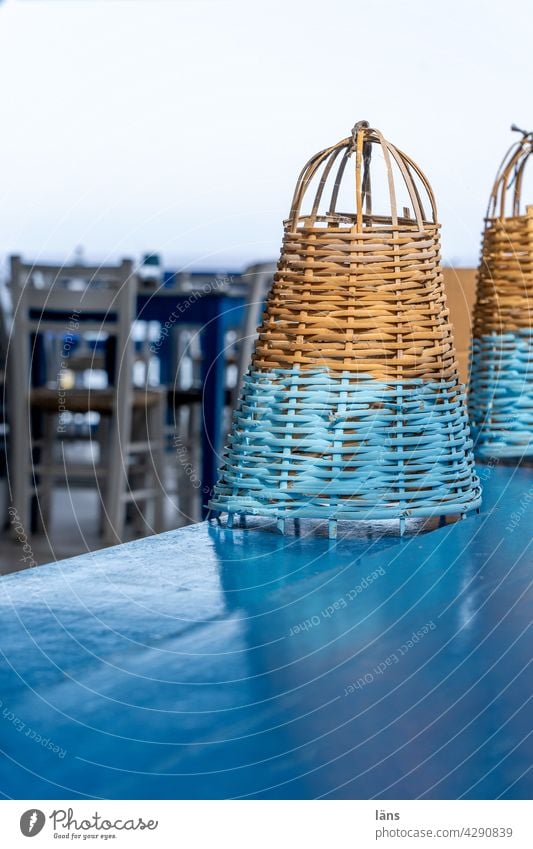Griechische Taverne Griechenland Restaurant Ferien & Urlaub & Reisen Tourismus Sommerurlaub blau Europa Farbfoto Menschenleer Kreta Erholung Esstisch Stuhl