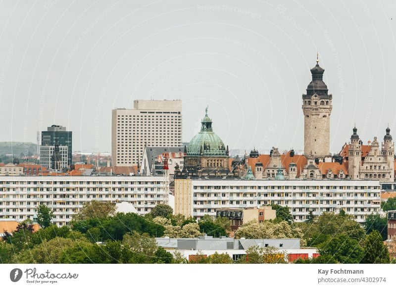 Panoramablick auf die Skyline von Leipzig, Deutschland Architektur Gebäude Großstadt Stadtbild Farbbild Tag Stadtzentrum Ostdeutschland Europa Europäer Fassade