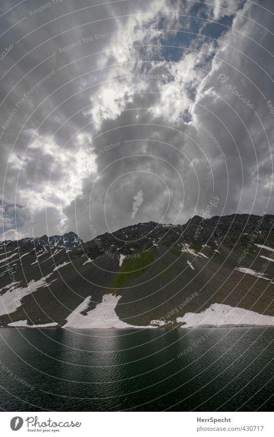 Am Schottensee Umwelt Natur Landschaft Urelemente Wasser Himmel Gewitterwolken Wetter schlechtes Wetter Alpen Berge u. Gebirge Gipfel Schneebedeckte Gipfel