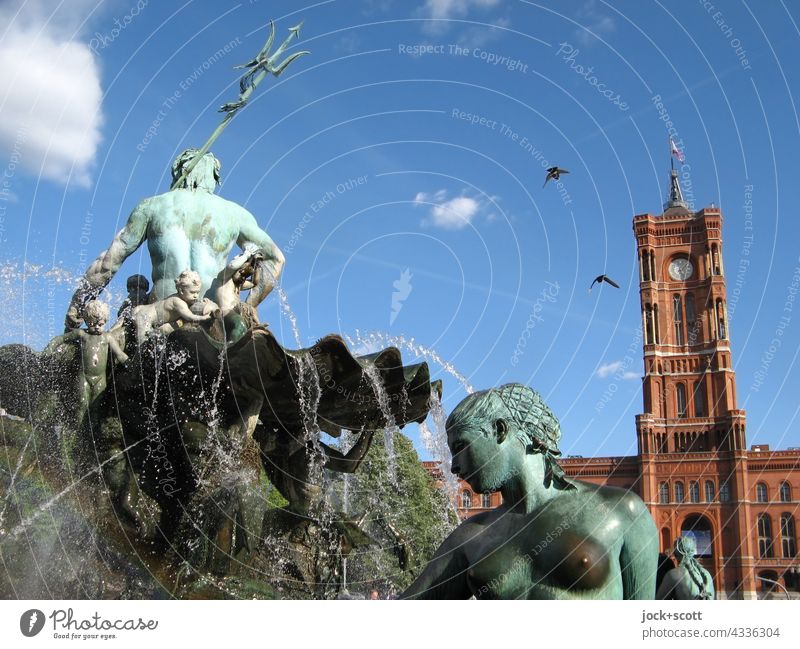 Alte Mitte - Neptunbrunnen + Rotes Rathaus Berlin-Mitte Stadtzentrum Hauptstadt Deutschland Sehenswürdigkeit Neobarock bronzefigur Monumentalbrunnen Brunnen