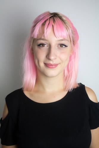Junge Frau mit rosa Haaren pinke haare Haare & Frisuren jugendlich trendy schön Mensch Jugendliche feminin Hipster 18-30 Jahre Lifestyle Mode Design Porträt