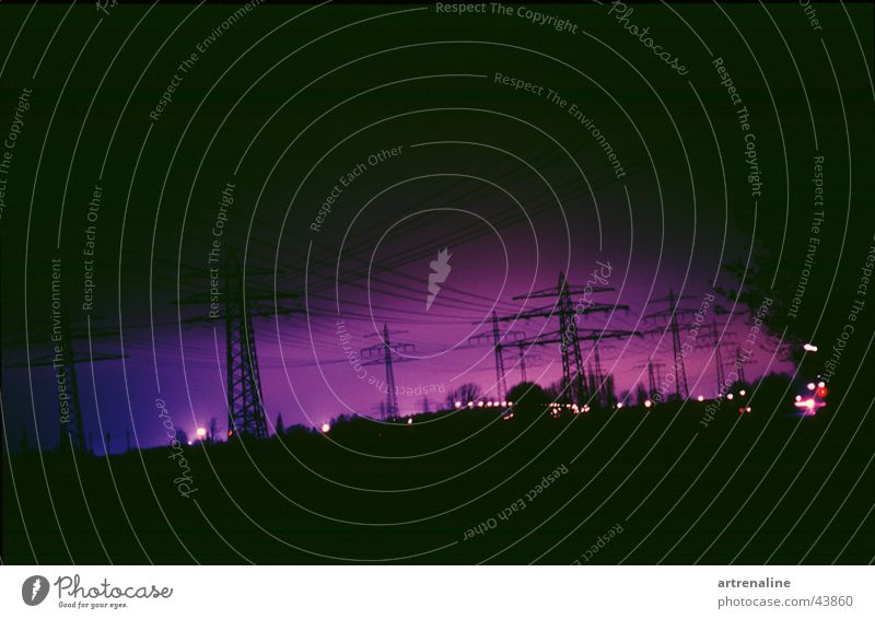 Knistern elektronisch Horizont Nacht Langzeitbelichtung Lampe Industrie Elektrizität Strommast Morgen