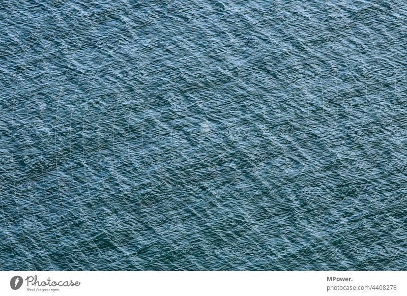 h2o meer wasser see Wellen Blau ostsee Nordsee Textur rauschen Struktur Außenaufnahme Menschenleer