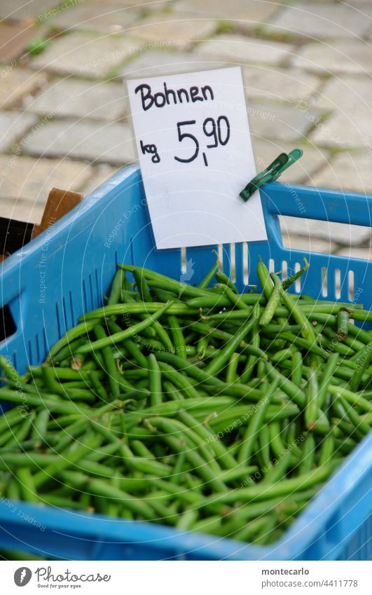 Da haben wir den Salat |Frische Bohnen | MT Dresden 2021 Lebensmittel Vegane Ernährung Gesundheit organisch Gemüse frisch Menschenleer natürlich Wochenmarkt