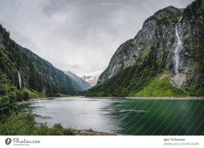 Stillup See und alpine Wasserfälle Österreich, Tirol Berge u. Gebirge Sommer Oberfläche stillup Landschaft idyllisch reisen tirol malerisch Gipfel Natur