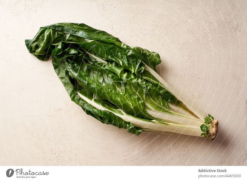 Grüner Mangold von oben Gemüse Blatt weiß Bestandteil grün vereinzelt Lebensmittel Gesundheit Vegetarier Pflanze Nährstoffversorgung frisch Diät Haufen