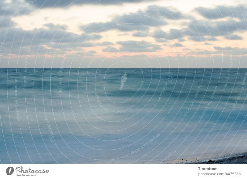 Damals, in Dänemark Nordsee Meer Wasser Strand Wellen Himmel Wolken Natur Licht Ferien & Urlaub & Reisen Menschenleer Sand blau