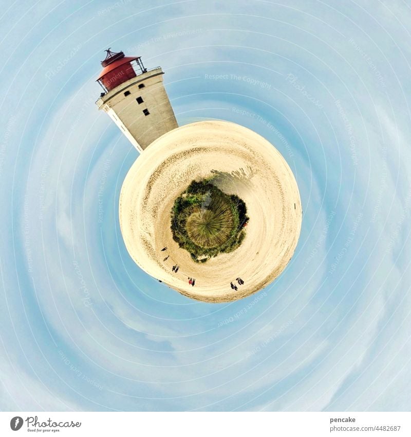surreal | dänemark ist (k)eine insel Leuchtturm Düne Dänemark Rubjerg Knude rund drehen tiny planet Effekt Insel Planet Wanderdüne Rubjerg Knude Küste Nordsee