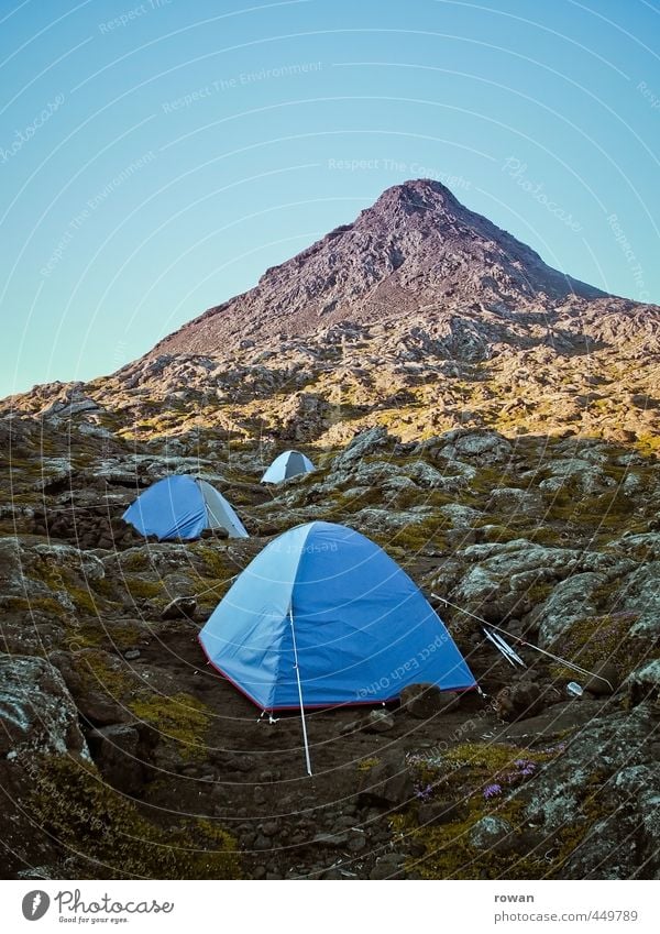 nachtlager Umwelt Natur Landschaft Wetter Hügel Felsen Alpen Berge u. Gebirge Gipfel blau Zelt Zeltlager Camping wandern Biwak schlafen Abenteuer