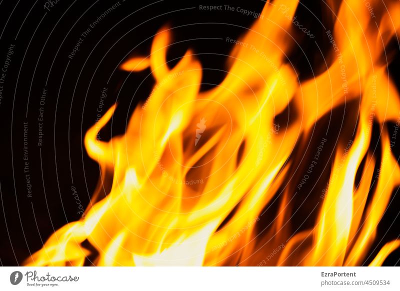 Flamme (unscharf) Feuer Brand gelb orange brennen Wärme heiß gefährlich
