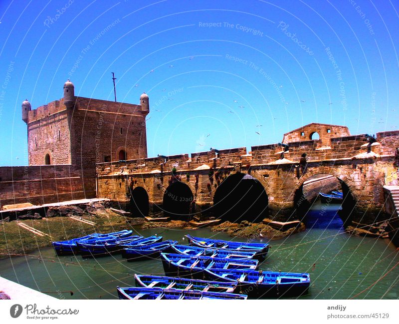 Marokkanischer Hafen Wasserfahrzeug Marokko Meer Moral Brücke Himmel Burg oder Schloss