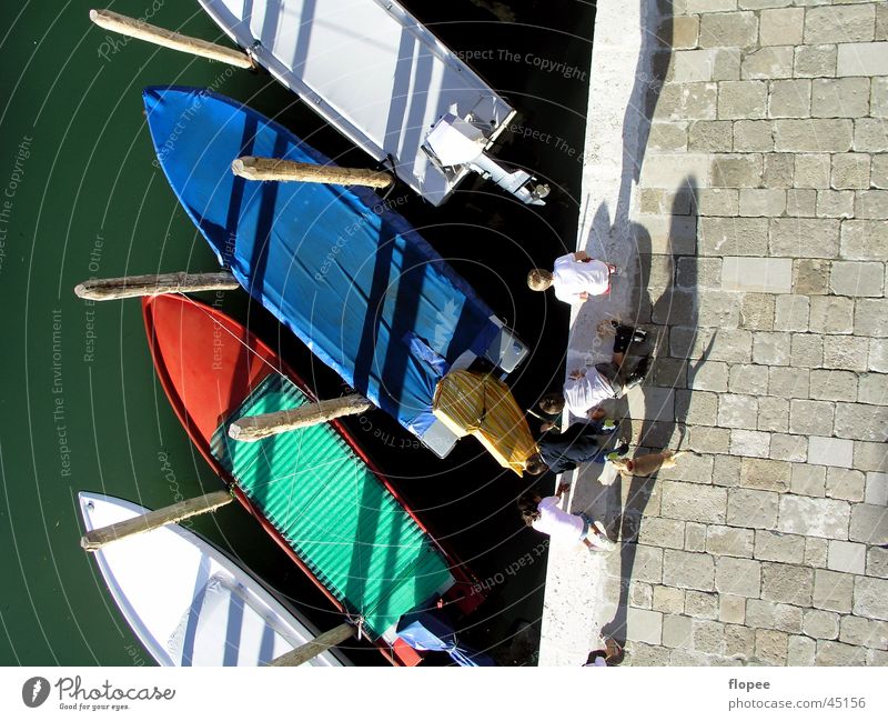 Boote am Abend Wasserfahrzeug Anlegestelle Kind Fischer Suche Venedig Vogelperspektive Europa lange Schatten