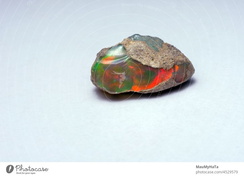 Äthiopischer ungeschliffener Opal Felsen Gesteinsformationen Natur Äthiopier Farbfoto