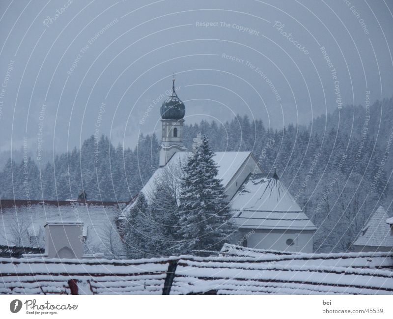 Kirche im Schnee Deutschland Wald Dämmerung Religion & Glaube Landschaft füssen