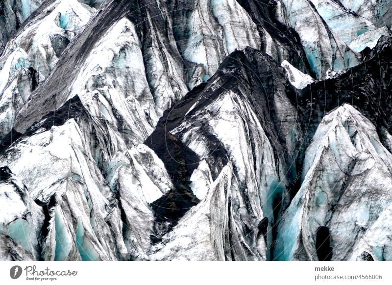 Rutschfester Gletscher Asche Eis Gletschereis Gletscherschmelze Gletscherspalte Klimawandel Umwelt Berge u. Gebirge Frost Schnee Staub Verschmutzung schwarz