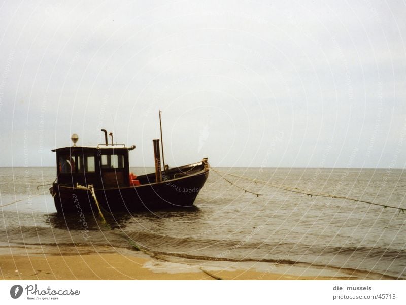 fischkutter Fischerboot Wasserfahrzeug See obskur Wind Ostsee Nordsee