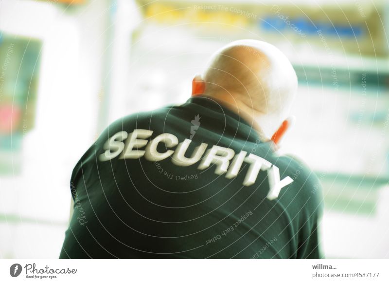 Was sagt ein müder Wachmann? Security Glatze Wachschutz Sicherheitsdienst Wachdienst Rücken Rückansicht