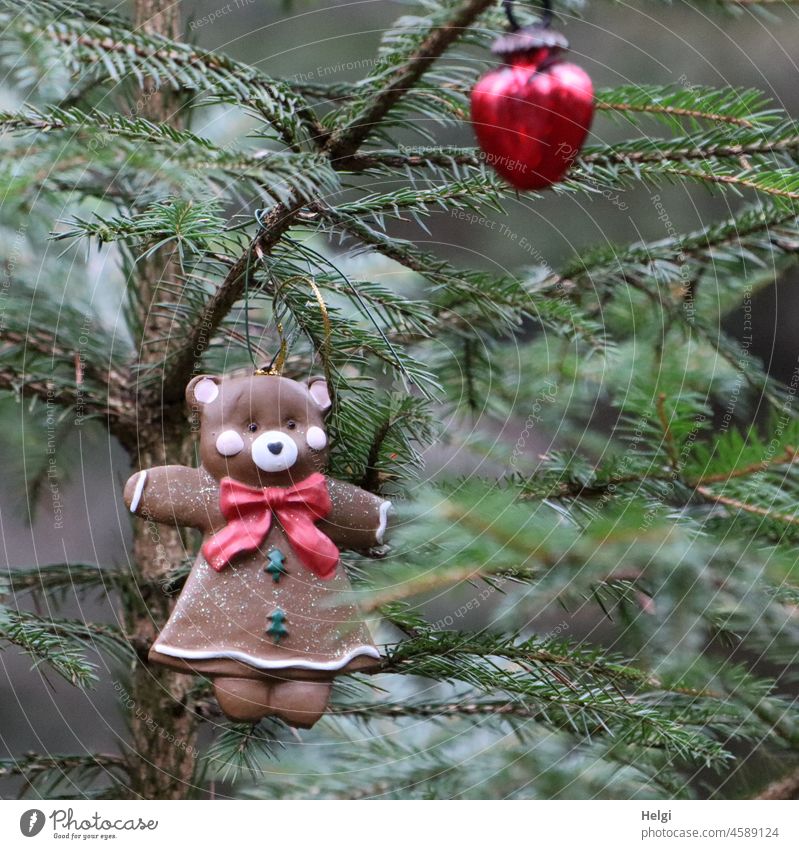 Weihnachtsbärchen  aus Ton als Dekoration an einem Tannenbaum Weihnachten Advent Bärchen Baumschmuck Tonfigur Fichte Weihnachtsbaumschmuck Weihnachten & Advent
