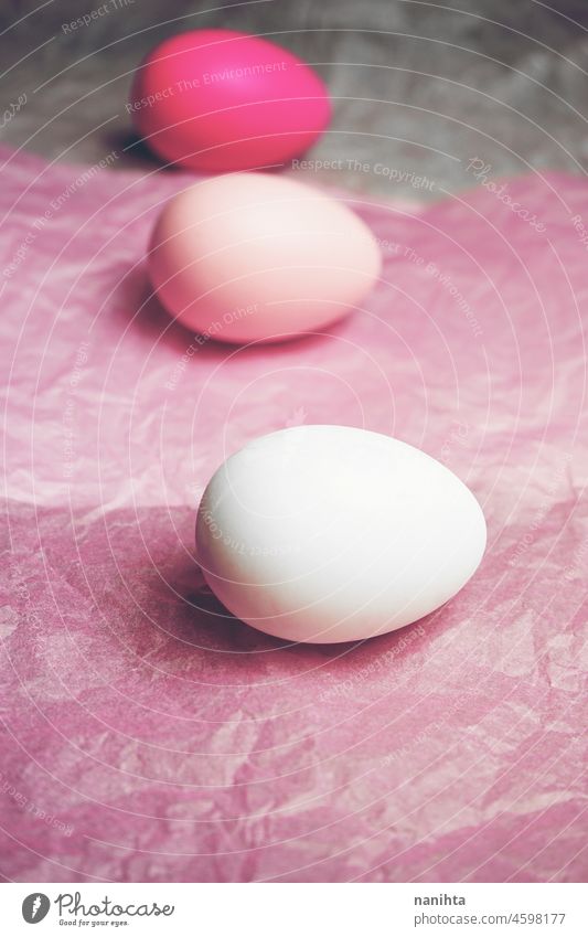 Konzeptionelle Gestaltung zum Thema Fruchtbarkeit und Weiblichkeit Ei Ostern ovum Mutterschaft Osterei diy gradiente abstrakt sehr wenige Hintergrund