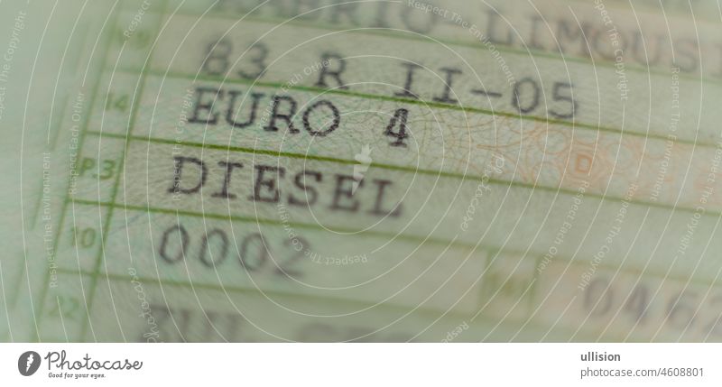 Deutscher Führerschein Diesel Euro 4 für Pkw, bald Fahrverbot? Auto wertlos durch den Diesel-Skandal in Deutschland. Lizenz Kraftfahrzeugschein Geld Business