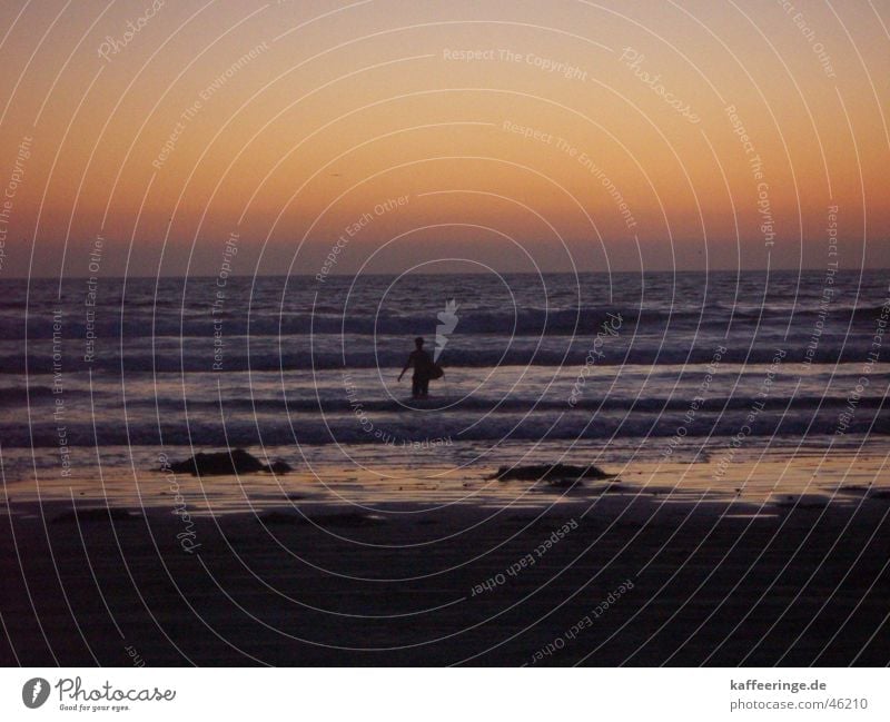 Surfing USA Sonnenuntergang Meer Pazifik Physik Wellen Surfer Strand Wärme Abend Sand Surfen
