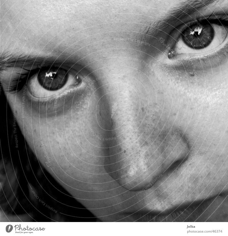 Augenblick mal... Stil Gesicht Mädchen Frau Erwachsene Nase Mund grau schwarz weiß Augenbraue Wimpern Wange woman face faces eye eyes nose noses black/white