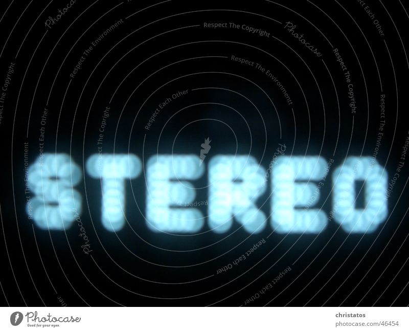Stereo stereo schwarz Kreis Unschärfe Buchstaben blau Musik receiver Aktien Punkt