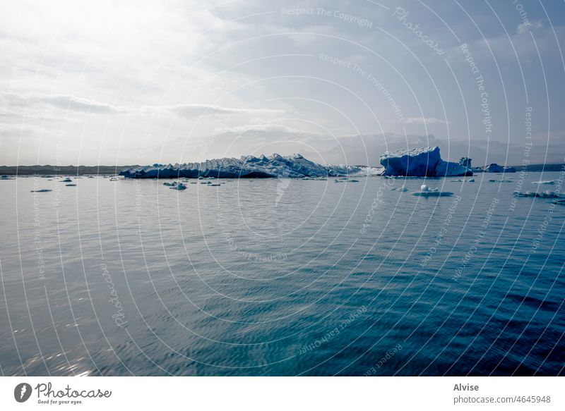 2021 08 16 Jokulsarlon Sterbeeis 4 Natur Island Gletscher jokulsarlon Lagune Landschaft blau reisen See Eisberg arktische glazial schön Tourismus Wasser kalt