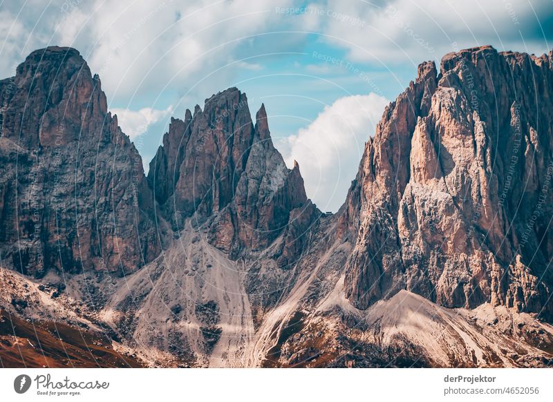 Felswände in der Sonne im Gebirge von Südtirol Panorama (Aussicht) Zentralperspektive Starke Tiefenschärfe Silhouette Kontrast Lichterscheinung Sonnenstrahlen