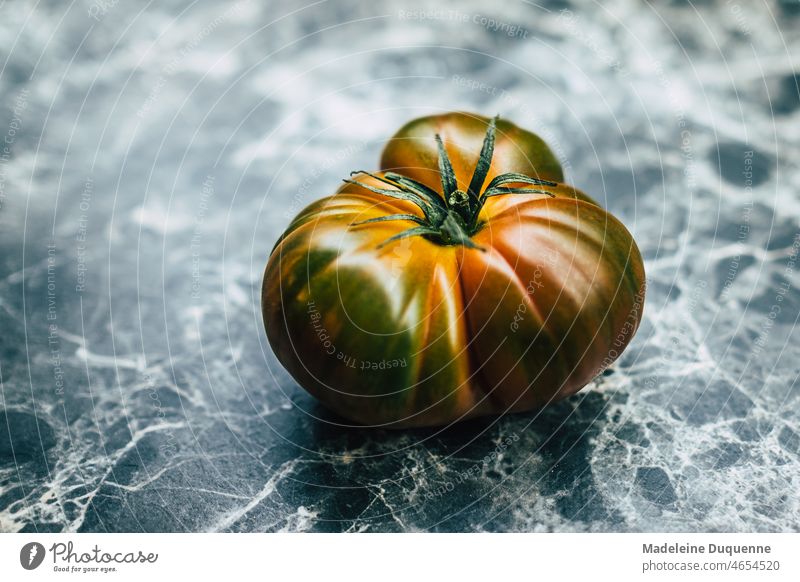 In Italien wird die Tomate auch als goldener Apfel bezeichnet rot Vitamine Garten Natur Küche kochen Goldener Apfel Nachtschattengewächs marktgemüse Gemüse