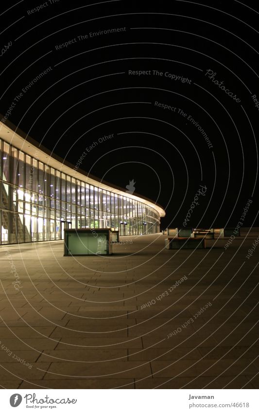 CCD at Night Dresden ccd congress centre modern Architektur
