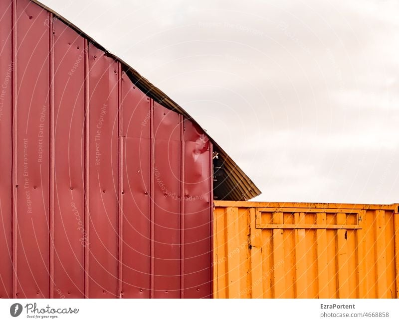 Heilig’s Blech Halle Metall Container rot orange eckig rund Fassade Wand abstrakt Blechschaden Linien Strukturen & Formen einfach