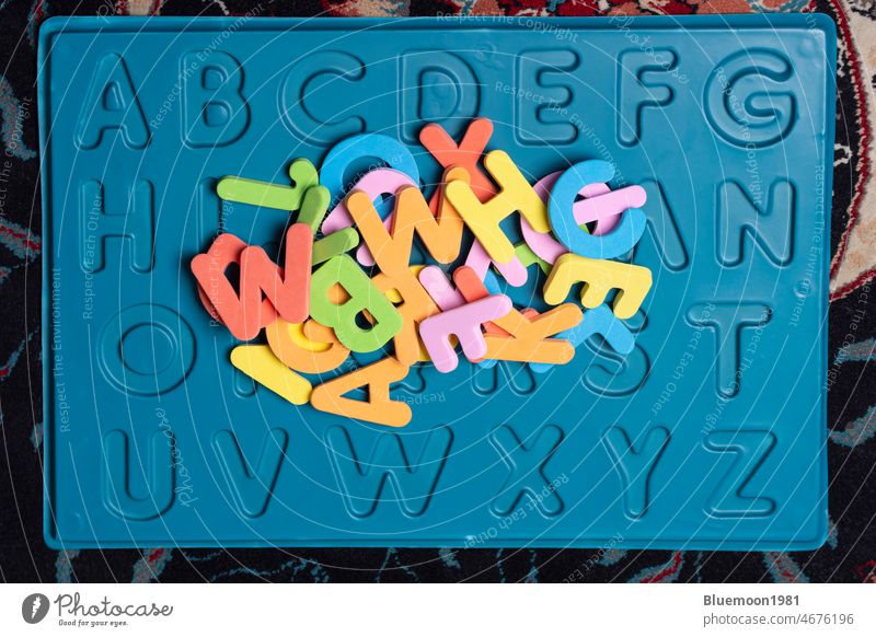 Kinder lehrreiche bunte schwammige Buchstaben auf Teppich Brief Alphabet Farbe Spielzeug Hand Vorschule abc Charakter Design Bildung Kindergarten lernen Schule