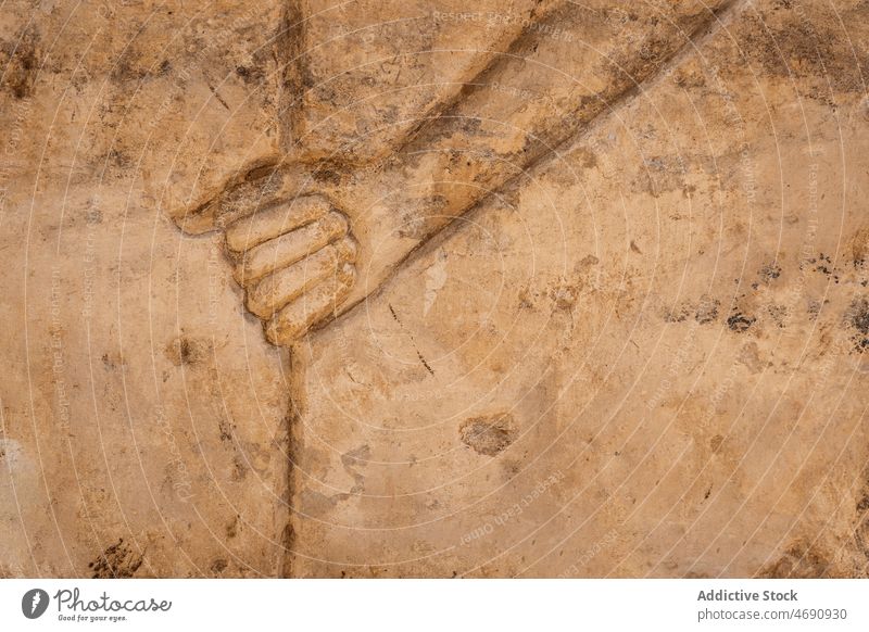 Relief einer Hand auf einer antiken Mauer Erleichterung Wand Erbe alt historisch Kultur Mythologie gealtert Religion Statue Tradition Antiquität Ägypten Element
