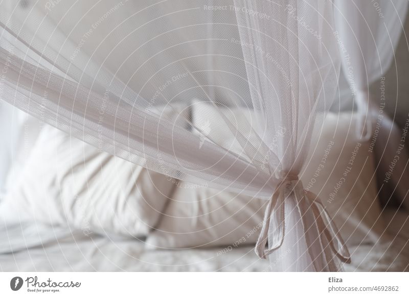 Moskitonetz ums Bett Mückenschutz Netz weiß Moskitoschutz Mückennetz Tropen schlafen Kissen