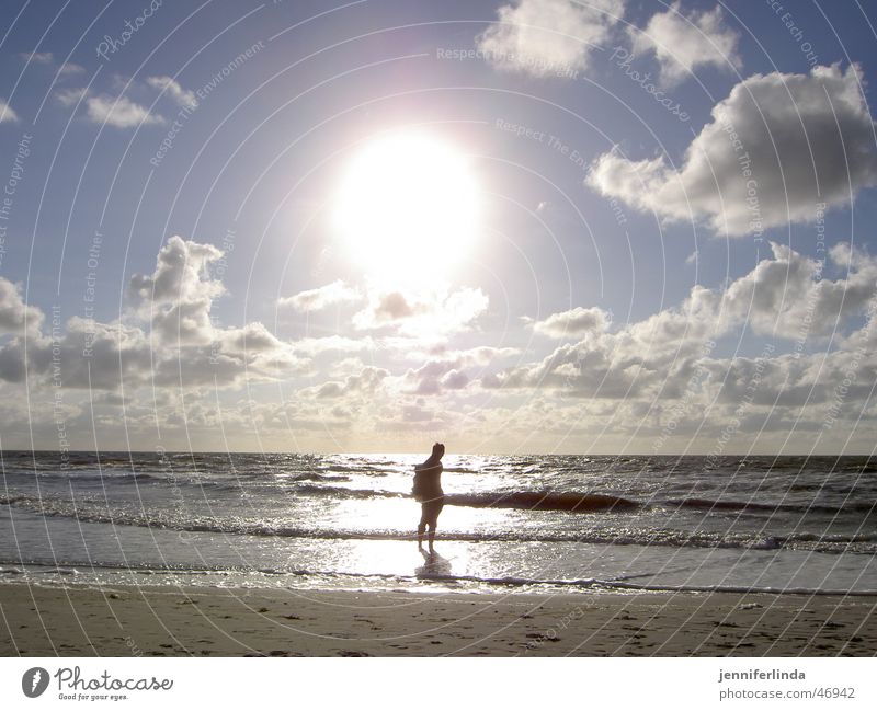 die Erleuchtung Strand Einsamkeit wandern Illumination Gegenlicht Sonne Nordsee