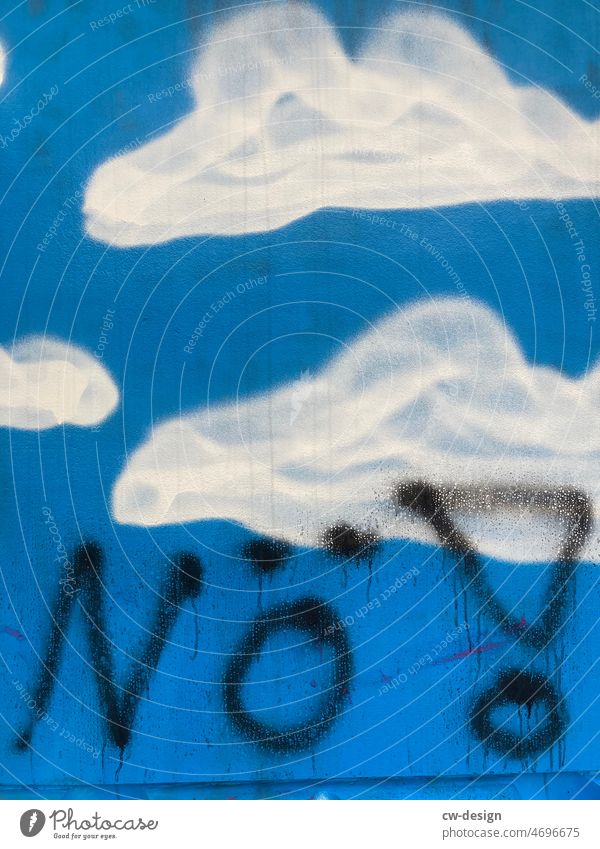 Nö! - Nein zum Krieg nein Wolken Himmel Himmel (Jenseits) himmelblau himmlisch himmelwärts Himmelskörper & Weltall weiß mehrfarbig Kreativität Wand Design Kunst