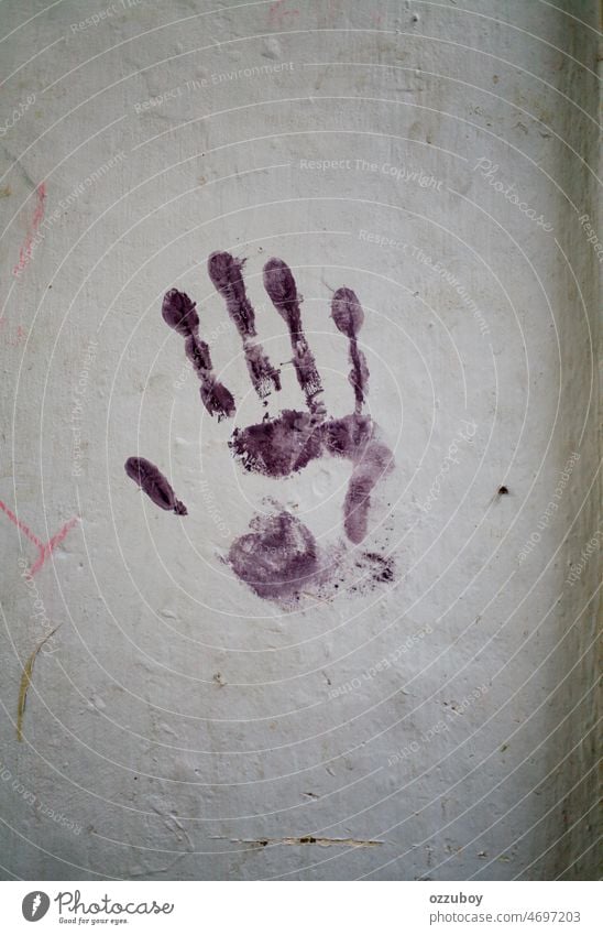 Handabdrücke auf schmutziger Wand Finger drucken frankieren Farbe Handfläche Hintergrund menschlich Handabdruck Kunst Muster Symbol Fingerabdruck dreckig