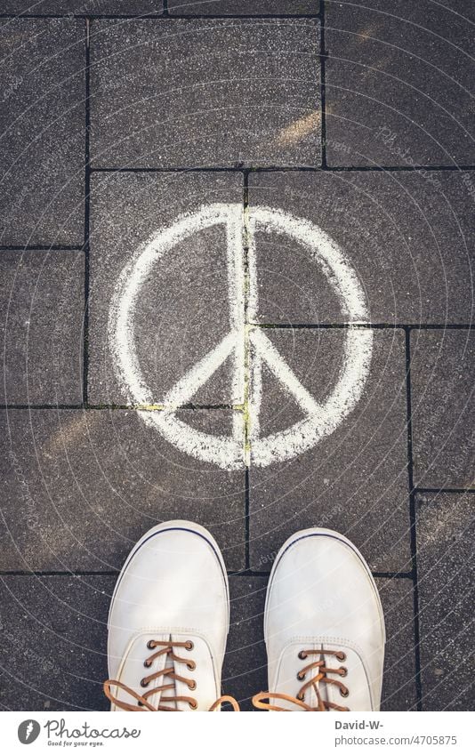 Friedenszeichen - Konzept Frieden friedenszeichen symbol konzept Ukraine Zeichen Hoffnung Russland Freiheit Glaube Peace