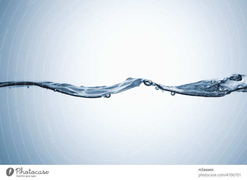 frisch fließende Wasseroberfläche Badewanne Bewegung Schaumblase blau durchsichtig Durst Feuchtigkeit Kacheln liquide Hintergrund übersichtlich nass MEER