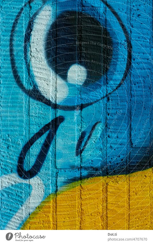 blau gelb Graffiti Träne Mauer bemalt Auge Trauer weinen Farbfoto Wand Straßenkunst Nahaufnahme Außenaufnahme Menschenleer Tag Fassade Wandmalereien