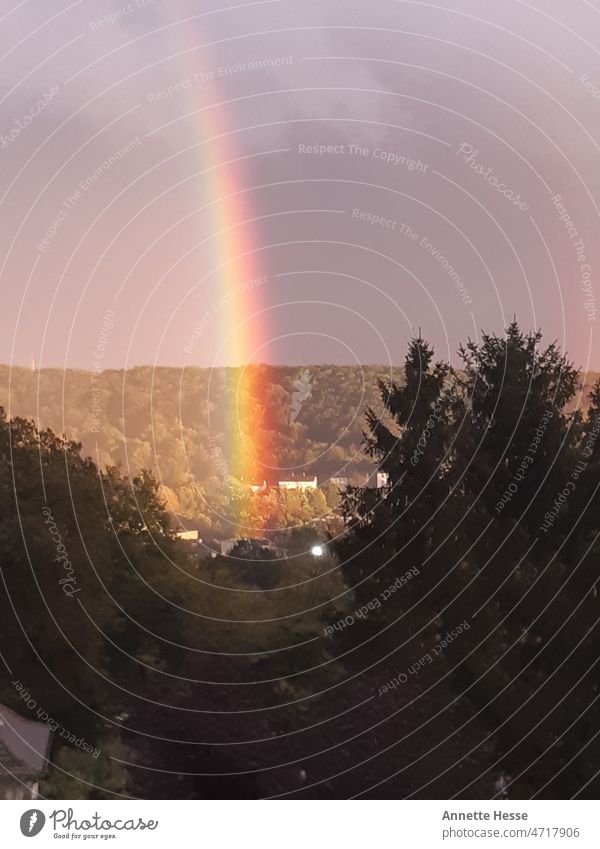 Ein Stück vom Regenbogen #Regenbogen #menschenleer #Natur #Himmel #Landschaft #rainbow #sky