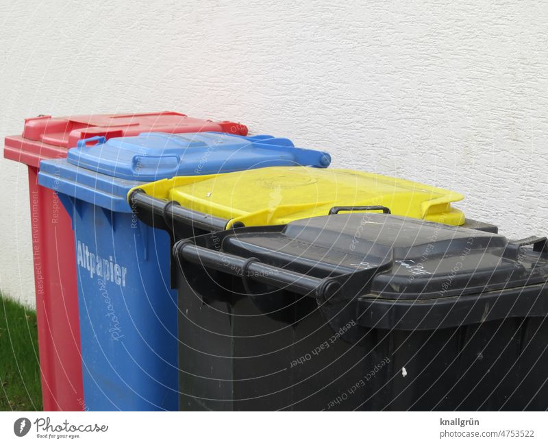 Mülltrennung Recycling Umweltschutz Abfall entsorgen Mülltonne Sauberkeit Müllentsorgung Müllabfuhr Müllverwertung wegwerfen Müllbehälter Ordnung Außenaufnahme