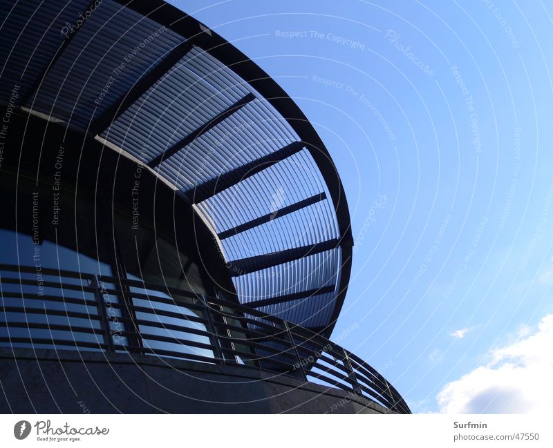 Himmel aus Glas Dach Fassade Stahl Architektur
