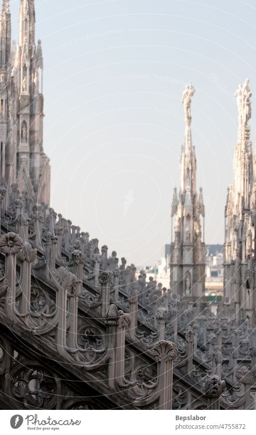 Detail des Mailänder Doms Italien oben Architektur Kathedrale Kirche zum Gedenken an Glaube hoch historisch Heiligkeit heilig vereinzelt Mailand Denkmal
