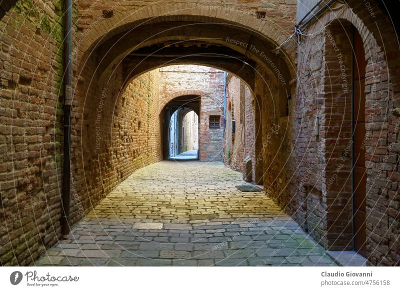 Straße von Buonconvento, Toskana, Italien Siena Bogen alt Stadt Großstadt Architektur Europa mittelalterlich