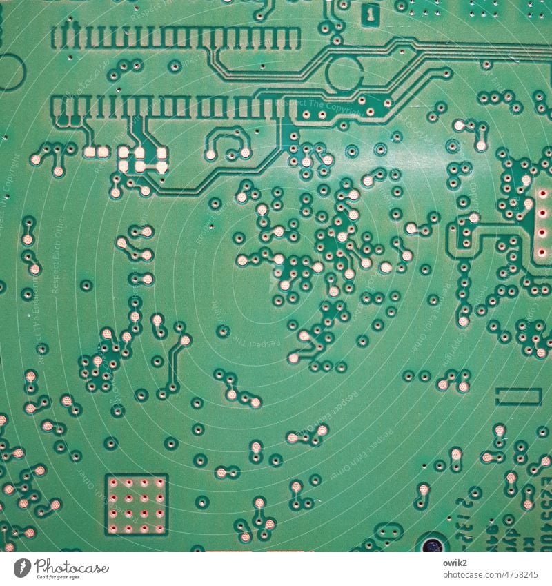 Grüne Technologie Platine Elektronik Technik & Technologie Hardware Elektrisches Gerät Computer Nahaufnahme Motherboard Informationstechnologie Mikrochip