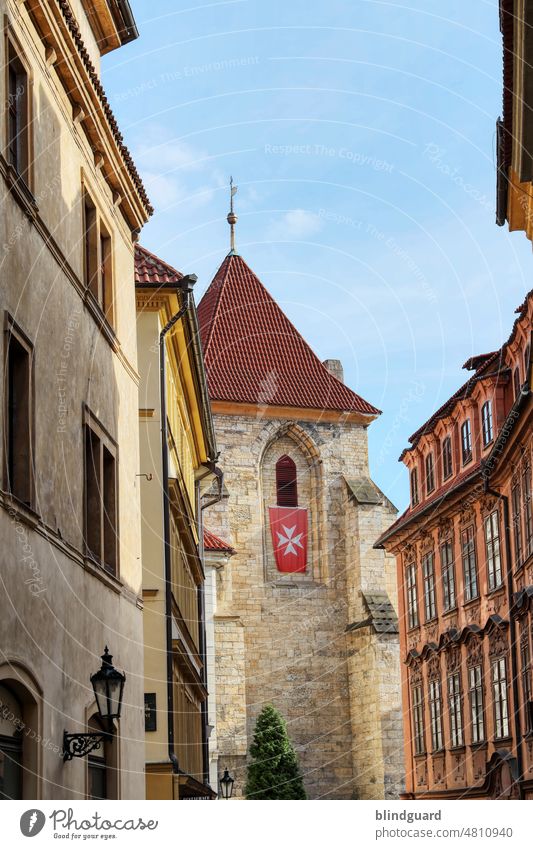 In der Stadt der hundert Türme (zwei dreiviertel) Goldene Stadt Prag Sonne Architektur Mittelalter historisch Tschechien Europa Ferien & Urlaub & Reisen