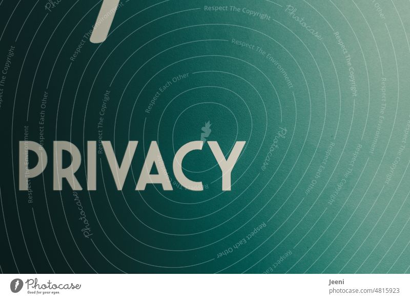 [hansa BER 2022] PRIVACY privacy Privatsphäre Ruhe Datenschutz Intimsphäre Vertraulichkeiten privat Privatleben Geheim Symbole & Metaphern Sicherheit Wort