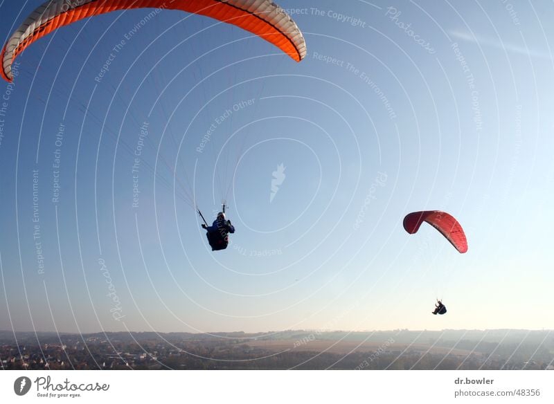 Paragliding Gleitschirmfliegen Fallschirm schrim Himmel Freiheit Freude Niveau